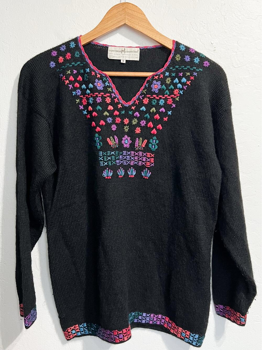 Peruvian Connection Sweater Small Embroidered Black Knit Alpaca Wool Cottage